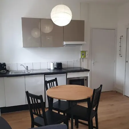 Modern Near The Sea Apartment